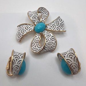 Crown Trifari  Brooch and CLIP Earrings White Art Deco Filigree Blue Stone